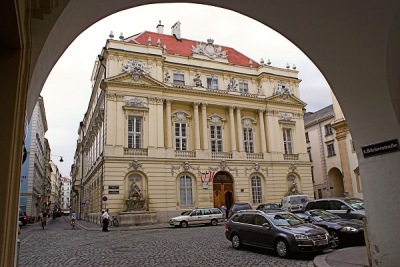 Austrian Academy of Sciences behind an Arch